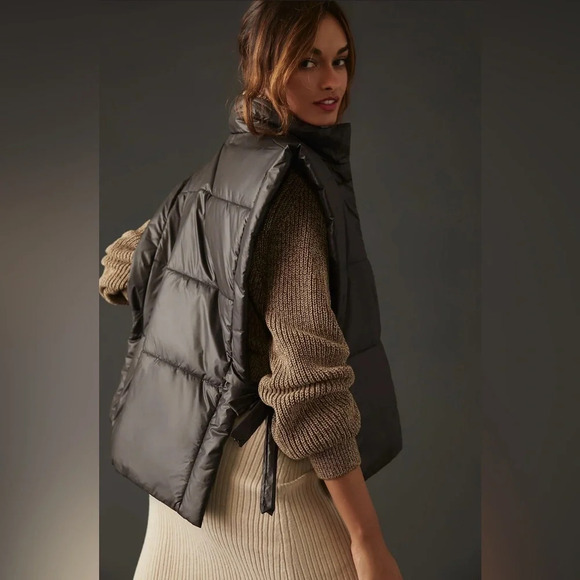 Pilcro Anthropologie Packable Puffer Vest. ONE SIZE. - Picture 2 of 8